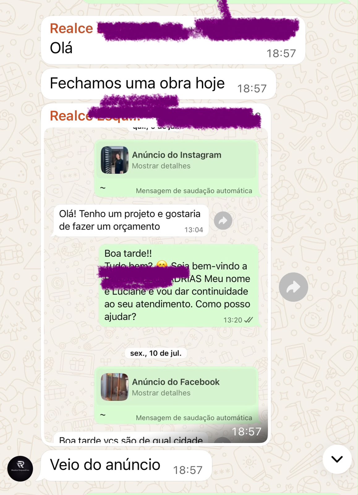 Print de WhatsApp: cliente fechou obra pelo Instagram e Facebook